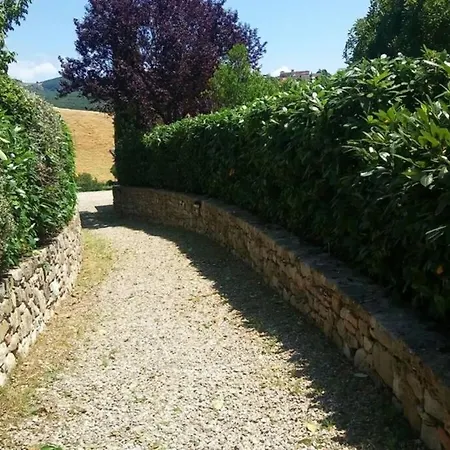 Apartment Premiere - Residenza Le Rose Nel Chianti